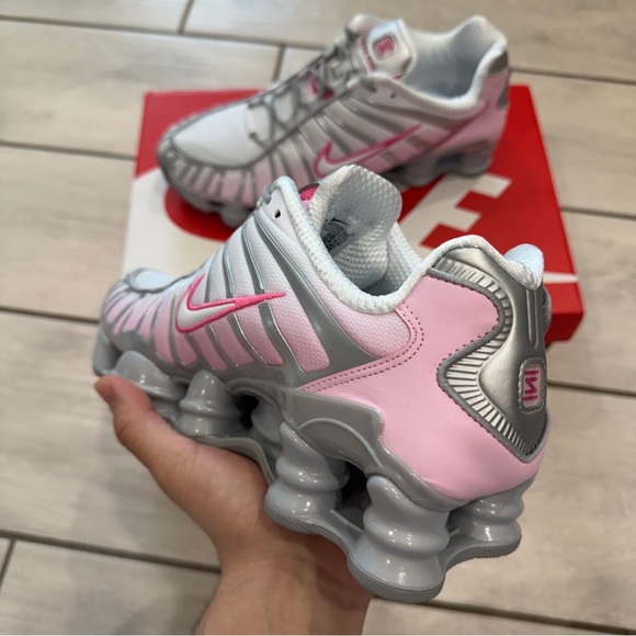 NIKE SHOX TL MTLC PLATINUM/PINKSICLE - Picture 3 of 6